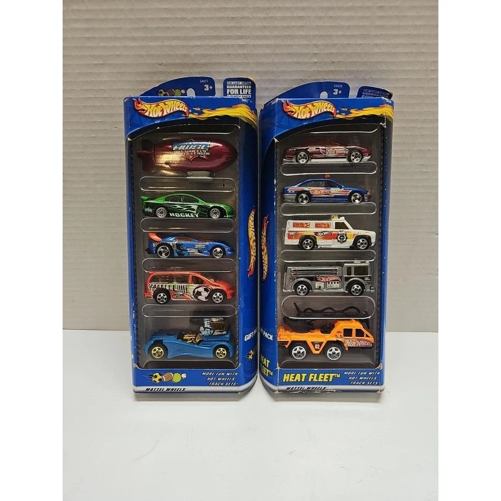 Lot of 2 Vintage 90's Hot Wheels Gift Pack